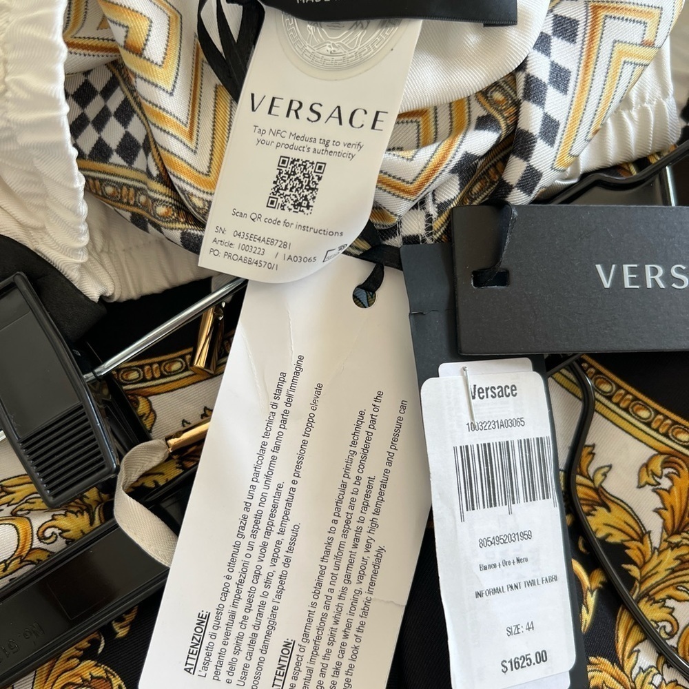 Versace Heritage Print Silk Joggers - Picture 4 of 15